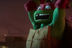 These Teenage Mutant Ninja Turtles featurettes are lean, green and mean
